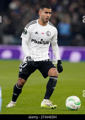 Birmingham, Großbritannien. November 2023 30. Juergen Elitim von Legia Warschau während des Spiels der UEFA Europa Conference League in Villa Park, Birmingham. Der Bildnachweis sollte lauten: Andrew Yates/Sportimage Credit: Sportimage Ltd/Alamy Live News Stockfoto