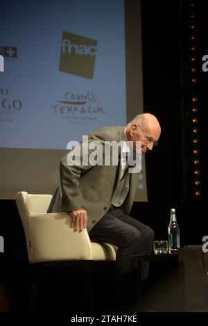 BORIS CYRULNIK nimmt an einer Konferenz in Cagnes sur Mer, Frankreich, Teil. Stockfoto