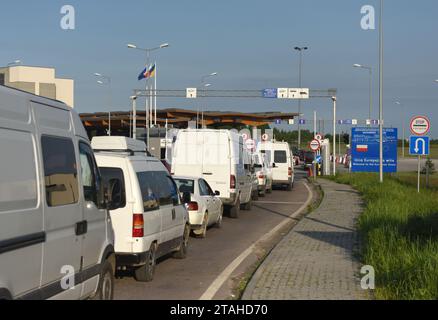 Hrushiv, Ukraine - 31. Mai 2017: Hrushiv-Budomezh-Kontrollpunkt an der Grenze zur Ukraine und Polen etwa 60 km von der Stadt Lemberg entfernt. Stockfoto