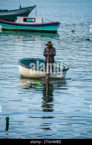 vietnamesische Korbboote in der Lagune Cu Mong, Phu Yen/Vietnam Stockfoto