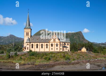 Die Kirche von Vagan, auch bekannt als Kathedrale der Lofoten, Vaganveien, Kabelvag, Lofoten Inseln, Norwegen Stockfoto