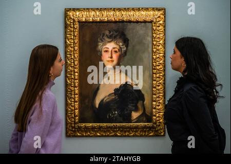 London, Großbritannien. Dezember 2023. John Singer Sargent, R.A., Portrait of Constance Gladys, Countess de Grey, spätere Marchioness of Ripon, Schätzung 400.000 - 600.000 GBP - Eine Vorschau der Verkäufe der Old Masters bei Sotheby's London. Guy Bell/Alamy Live News Stockfoto