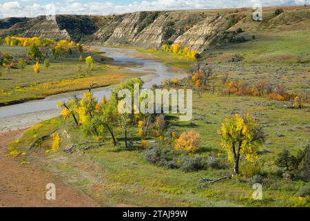 Little Missouri River vom Wind Canyon Trail, Theodore Roosevelt National Park-South Unit, North Dakota Stockfoto