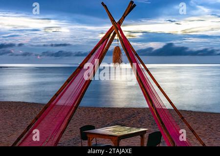 Sonnenaufgangslandschaft am Chaweng Beach, Ko Samui, Thailand Stockfoto