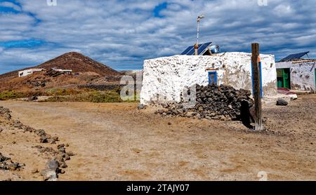 Traditionelle Fischerhütten im Dorf Peurtito auf der Insel Lobos Islote de Lobos - Insel Lobos - Fuerteventura, Kanarische Inseln, Spa Stockfoto