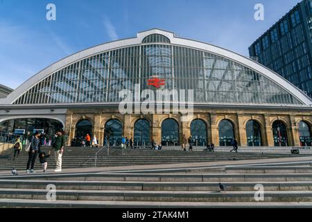 Der Bahnhof Liverpool Lime Street Stockfoto