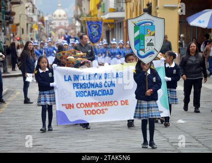 CUENCA-DESFILE POR DIA INTERNACIONAL PERSONAS CON DISCAPACIDAD Cuenca,Ecuador 1 de diciembre de 2023 Con motivo del Dia Internacional de las Personas con Diskapidad, die Lage ist sehr gut. foto Boris Romoleroux/API. SOI-CUENCA-DESFILEPORDIAINTERNACIONALPERSONASCONDISCAPACIDAD-9CAAA34C2782731580C5FF013D7F33E *** CUENCA-PARADE ZUM INTERNATIONALEN TAG DER MENSCHEN MIT BEHINDERUNGEN CUENCA Stockfoto