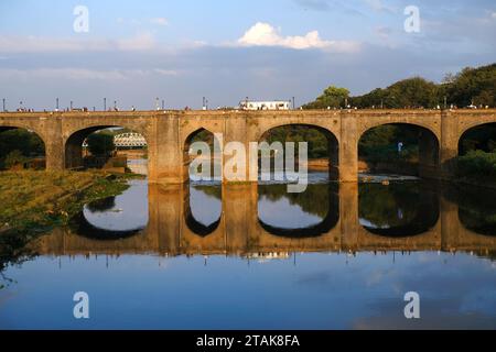 Chhatrapati Shivaji Brücke erbaut 1924, diese Heritage Brücke wurde während der britischen Herrschaft von Raobahadur Ganpatrao Mahadeo Kenjale erbaut. Stockfoto