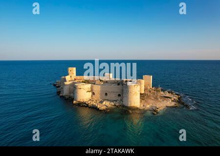 Schloss Kiz - Korykos. Aus der Vogelperspektive auf das Schloss der Jungfrau (Kiz Kalesi) Mersin Türkei. Stockfoto
