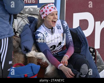 Jessie Diggins, USA, gewann die 10 km langen Frauen bei den FIS Cross-Country-Weltmeisterschaften in Gallivare, Schweden, am 2. Dezember 2023. Foto: Ulf Palm/TT/kod 9110 Credit: TT News Agency/Alamy Live News Stockfoto