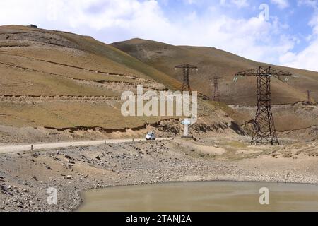 Blick vom Kaldaman Pass zwischen Arslanbob und Kasarman in Kirgisistan, Zentralasien Stockfoto