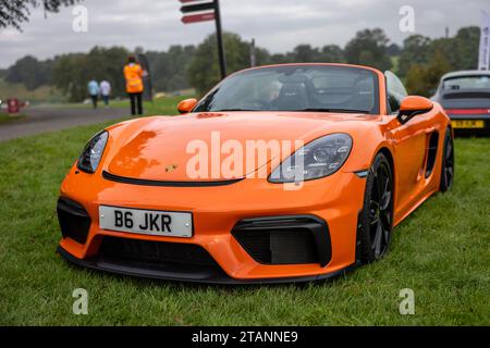 2017 Porsche 911 Targa 4 GTS, ausgestellt auf der Salon Privé Concours d’Elégance Motorshow im Schloss Blenheim. Stockfoto