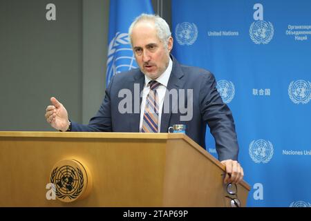 Vereinte Nationen, New York, USA, 01. Dezember 2023 - Stephane Dujarric, Sprecher des UN-Generalsekretärs Antonio Guterres, heute im Hauptquartier der Vereinten Nationen in New York City. Foto: Luiz Rampelotto/EuropaNewswire Stockfoto