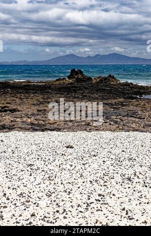 Playa del Mejillon oder Playa del Bajo de la Burra, genannt Popcorn Beach - Spanien, Kanarische Inseln, Fuerteventura. 24.09.2023 Stockfoto