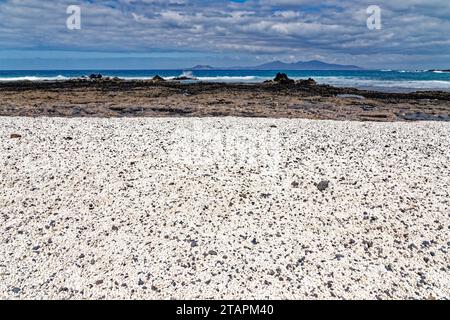 Playa del Mejillon oder Playa del Bajo de la Burra, genannt Popcorn Beach - Spanien, Kanarische Inseln, Fuerteventura. 24.09.2023 Stockfoto