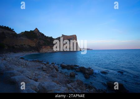 Cova dels Arcs in Cala Moraig, Benitachell, Valencia, Spanien Stockfoto