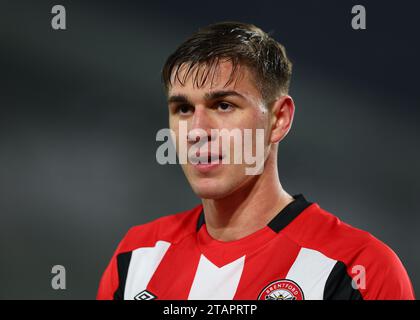 Dezember 2023; Gtech Community Stadium, Brentford, London, England; Premier League Football, Brentford gegen Luton Town; Yehor Yarmolyuk aus Brentford Stockfoto