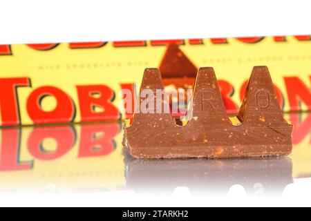 Stuttgart, Deutschland - 17. Mai 2023: Toblerone Chocolate Von Tobler Und Mondelez International Freisteller In Isolation In Stuttgart Veröffentlicht. Stockfoto