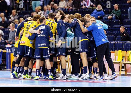 Hamburg, Deutschland. Dezember 2023. Rhein-Neckar Loewen GER, Handball Sport Verein Hamburg vs. Rhein-Neckar Loewen, Bundesliga, Spieltag 15, Saison 2023/2024, 02.12.2023 Foto: Eibner-Pressefoto/Marcel von Fehrn Credit: dpa/Alamy Live News Stockfoto