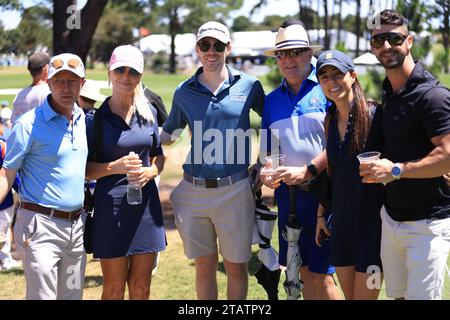 Dezember 2023; der Australian Golf Club und der Lakes Golf Club, Sydney, New South Wales, Australien; ISPS HANDA Australian Open Final Round; Golffans, die das Turnier genießen Stockfoto