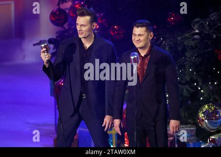 Die Baseballs in der ARD TV-Show das Adventsfest der 100,000 Lichter 2023 im Congress Center Suhl. Suhl, 02.12.2023 *** die Baseballs in der ARD-Fernsehsendung das Adventsfest der 100 000 Lichter 2023 im Congress Center Suhl, 02 12 2023 Foto:XM.xKremerx/xFuturexImagex Adventsfest 9642 Credit: Imago/Alamy Live News Stockfoto