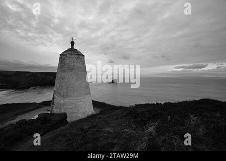 PORTREATH PEPPERPOT FISCHERHAFEN CORNWALL PENWITH NORDATLANTIKKÜSTE Stockfoto