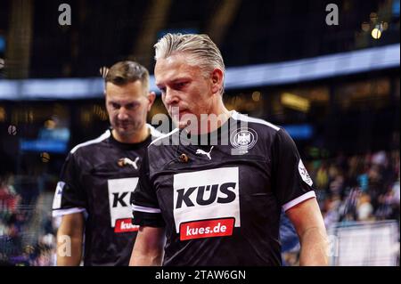 Hamburg, Deutschland. Dezember 2023. Robert Schulze GER, Handball Sport Verein Hamburg vs. Rhein-Neckar Loewen, Bundesliga, Spieltag 15, Saison 2023/2024, 02.12.2023 Foto: Eibner-Pressefoto/Marcel von Fehrn Credit: dpa/Alamy Live News Stockfoto