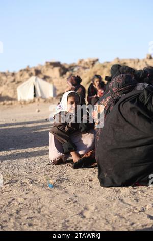 Menschen in Not, Flüchtlinge und afghanische Menschen, die Hilfe benötigen. Stockfoto