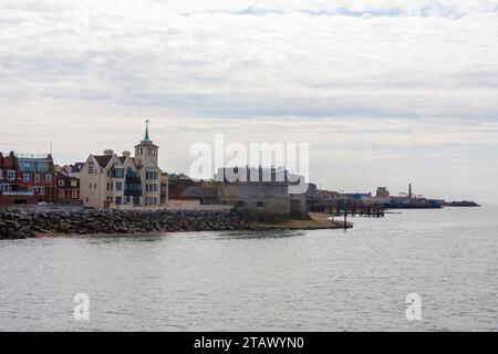 Old Portsmouth von der Hafeneinfahrt, Hampshire, Großbritannien Stockfoto