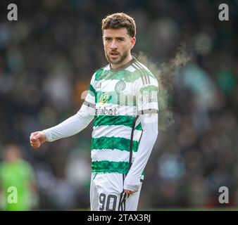 3. Dezember 2023; McDiarmid Park, Perth, Schottland: Scottish Premiership Football, St Johnstone gegen Celtic; Mikey Johnston of Celtic Stockfoto