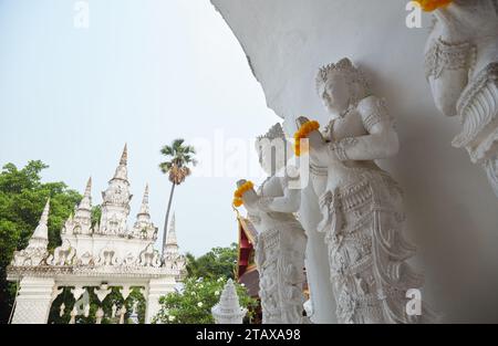 Wat Sanpanyang Luang in Lamphun, Thailand, war ursprünglich hinduistisch, wurde später aber zu einem buddhistischen Tempel konvertiert Stockfoto