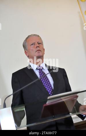 Wien, Österreich. November 2014. Reinhold Mitterlehner (ÖVP), von 2014 bis 2017 Vizekanzler der Republik Österreich Stockfoto