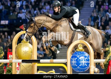 Stockholm, Stockholm, Schweden. Dezember 2023. Während des International Horse Show International Jumping Competition von 1,55 m in der Friends Arena am 3. Dezember in Stockholm (Foto: © Johan Dali/ZUMA Press Wire) NUR REDAKTIONELLE VERWENDUNG! Nicht für kommerzielle ZWECKE! Stockfoto