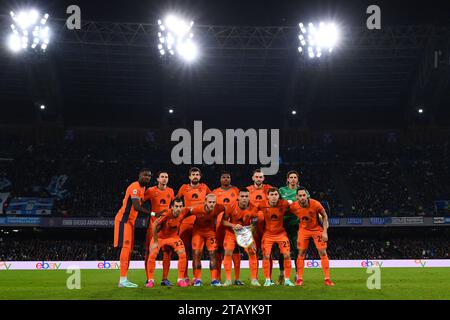 Neapel, Italien. November 2023. Neapel, Italien - Sonntag, 03. Dezember 2023: Das Team des FC Internazionale posiert für das Foto vor dem Spiel der Serie A TIM zwischen SSC Napoli und FC Internazionale im Stadio Diego Armando Maradona, Neapel, Italien am 03. Dezember 2023. Quelle: Nicola Ianuale/Alamy Live News Stockfoto