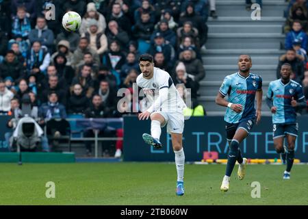 Le Havre, Frankreich. Dezember 2023. Carlos Soler von PSG während des Fußballspiels der französischen Meisterschaft Ligue 1 zwischen Le Havre AC und Paris Saint-Germain am 3. Dezember 2023 im Oceane-Stadion in Le Havre, Frankreich - Foto Jean Catuffe/DPPI Credit: DPPI Media/Alamy Live News Stockfoto