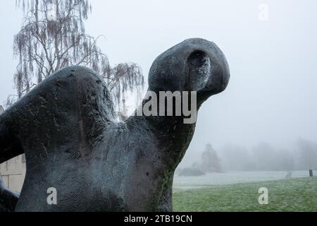 Kopf HENRY MOORE Liegefigur, 1956–62 Stockfoto