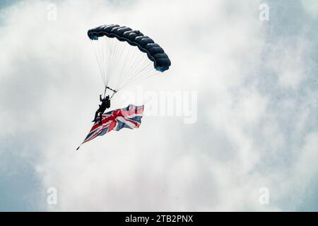 Bournemouth, Vereinigtes Königreich - 1. September 2023: Bournemouth Air Festival the Tigers Freefall Fallschirmspringer Display Team Stockfoto