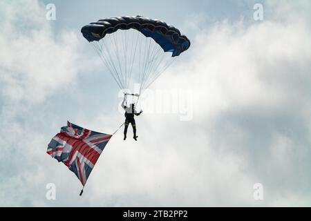 Bournemouth, Vereinigtes Königreich - 1. September 2023: Bournemouth Air Festival the Tigers Freefall Fallschirmspringer Display Team Stockfoto