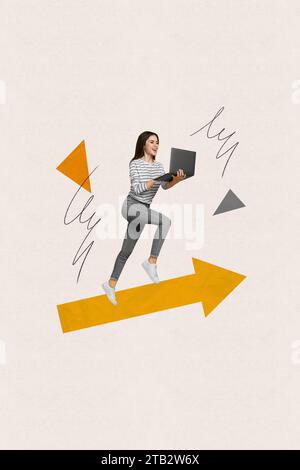 Vertikale kreative Composite Artwork Fotocollage der positiven Frau halten Laptop laufen auf aufsteigendem Pfeil, die auf beigefarbenem Hintergrund arbeitet Stockfoto
