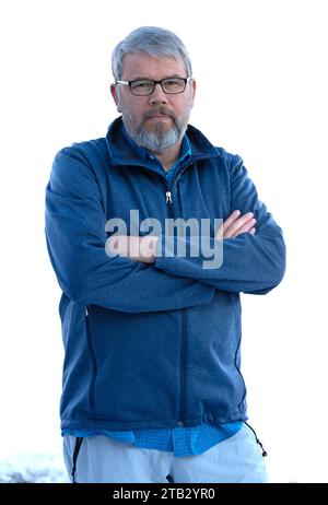 Fotograf Andreas von Mallinckrodt, 56 Jahre alt, im Winter draußen stehend, Brille, Plattling, Bayern, Deutschland Stockfoto