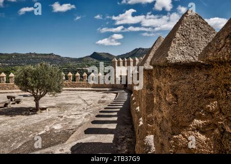 Kleine Stadt und Schlösser auf Mallorca, Spanien, Europa Stockfoto