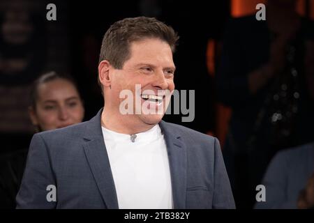 Bremen, Deutschland. Dezember 2023. Jan Ullrich bei der Aufnahme der Radio Bremen Talkshow '3nach9'. Quelle: Sina Schuldt/dpa/Alamy Live News Stockfoto