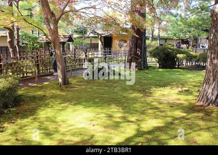 Japanischer Teestube Garten von Tsurugajo Castle in Aizuwakamatsu, Fukushima, Japan Stockfoto