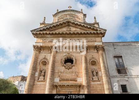 Kirche San Francesco in Ostuni, Provinz Brindasi, Apulien, Italien Stockfoto