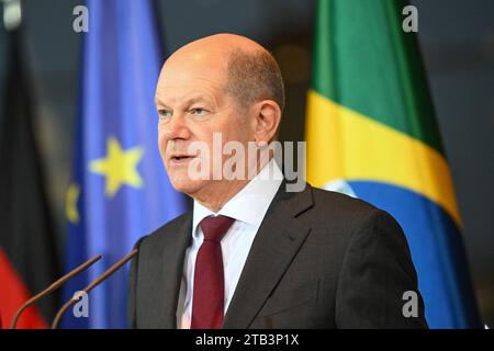 Berlin, Deutschland 04. Dezember 2023: 2. Deutsch-Brasilianische Regierungskonsultationen - 04.12.2023 im Bild: Bundeskanzler Olaf Scholz SPD *** Berlin, Deutschland 04 Dezember 2023 2 deutsch-brasilianische Regierungskonsultationen 04 12 2023 im Bild Bundeskanzler Olaf Scholz SPD Copyright: XFotostandx/xReuhlx Credit: Imago/Alamy Live News Stockfoto