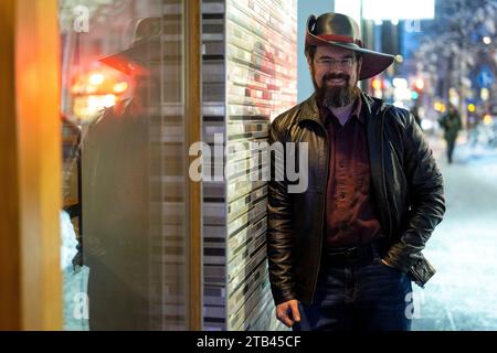 München, Deutschland. Dezember 2023. Der US-amerikanische Autor Christopher Paolini. Quelle: Lennart Preiss/dpa/Alamy Live News Stockfoto