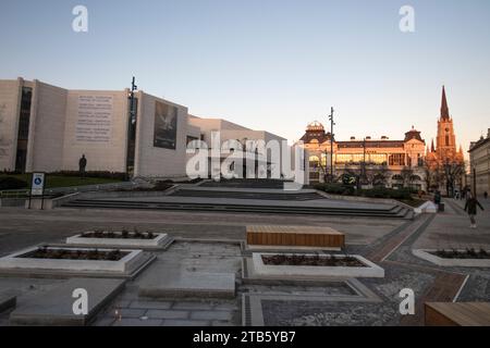 Novi Sad: Theaterplatz (Pozorisni trg). Serbien Stockfoto