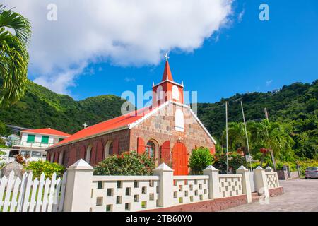 Sacred Heart Church im unteren historischen Stadtzentrum von Saba, Karibik Niederlande. Das ist die wichtigste Kirche in Saba. Stockfoto