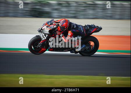 Maverick Vinales aus Spanien und Aprilia Racing Fahrten während des Moto GP Valencia Tests auf dem Ricardo Tormo Circuit (Cheste, Moto GP Valencia Test). Stockfoto