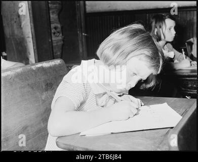 Wanda Lee Sergent, die sieben Jahre alt ist und in der zweiten Klasse. Lejunior, Harlan County, Kentucky. Stockfoto